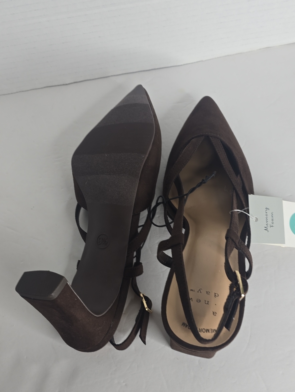 Women's Veera Heels With Memory Foam Insole Brown A New Day Size 9.5 - Picture 8 of 9